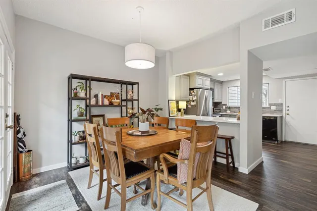 a view of a dining room and livingroom view