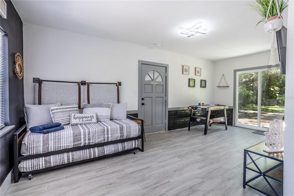 Undisclosed Address Orlando, FL 32806 - Photo 13 of 37