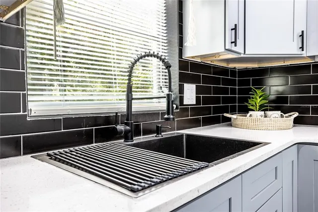 $4,000 | Undisclosed Address, Orlando, FL 32806