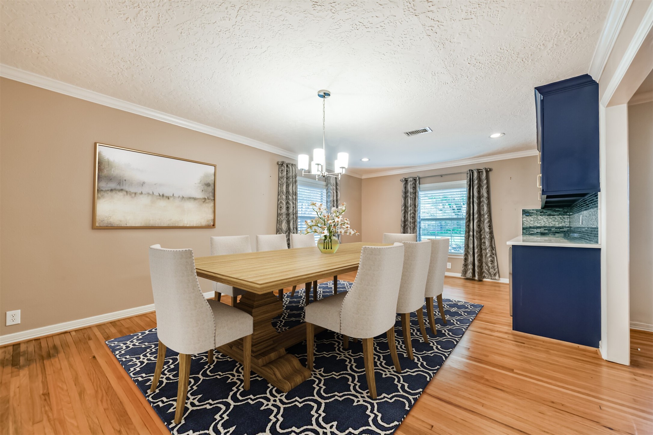 2511 Watts Street Houston, TX 77030 - Photo 6 of 34 Virtually staged dining room