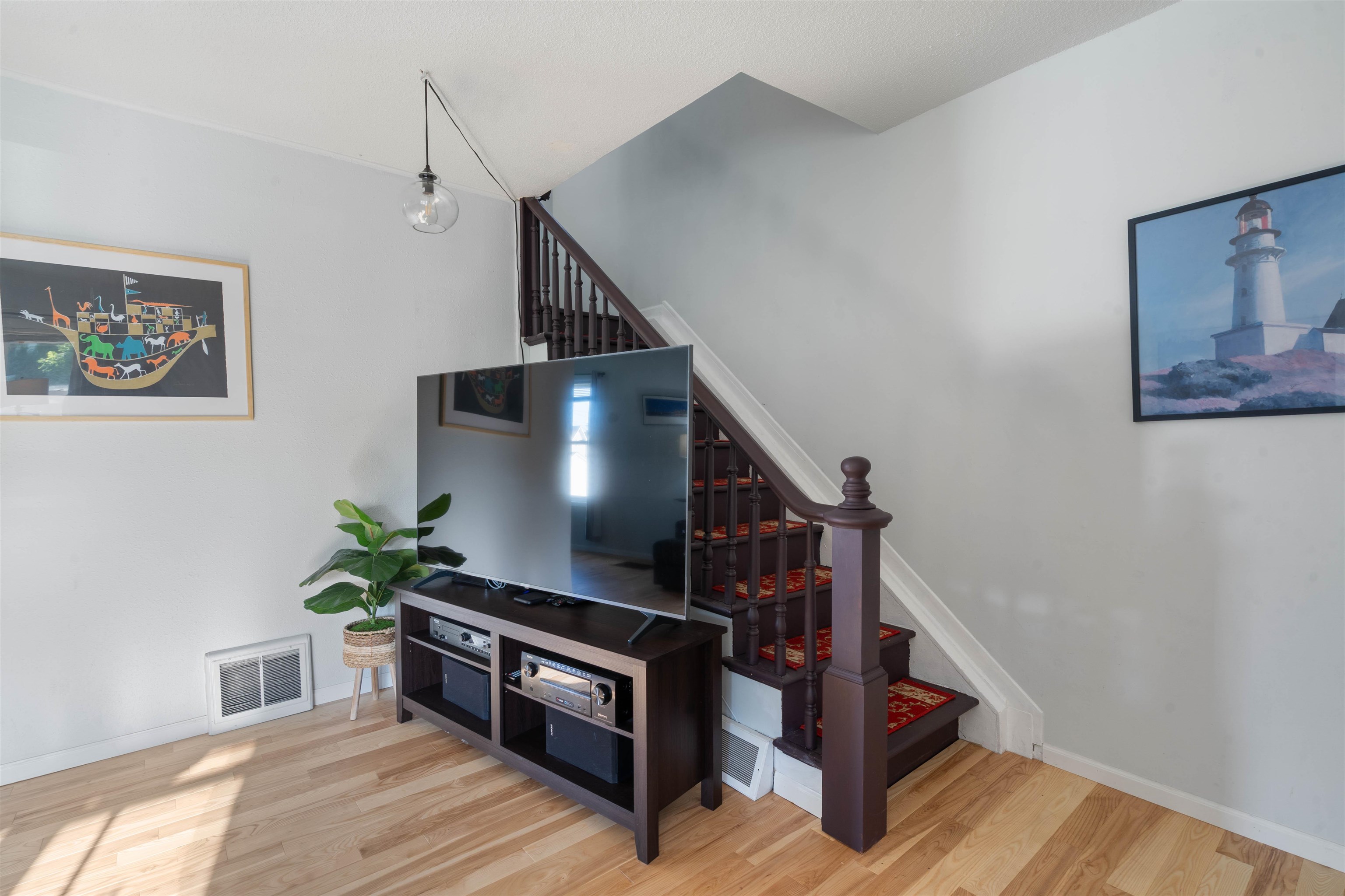 2011 East 6th Street Superior, WI 54880 - Photo 12 of 36