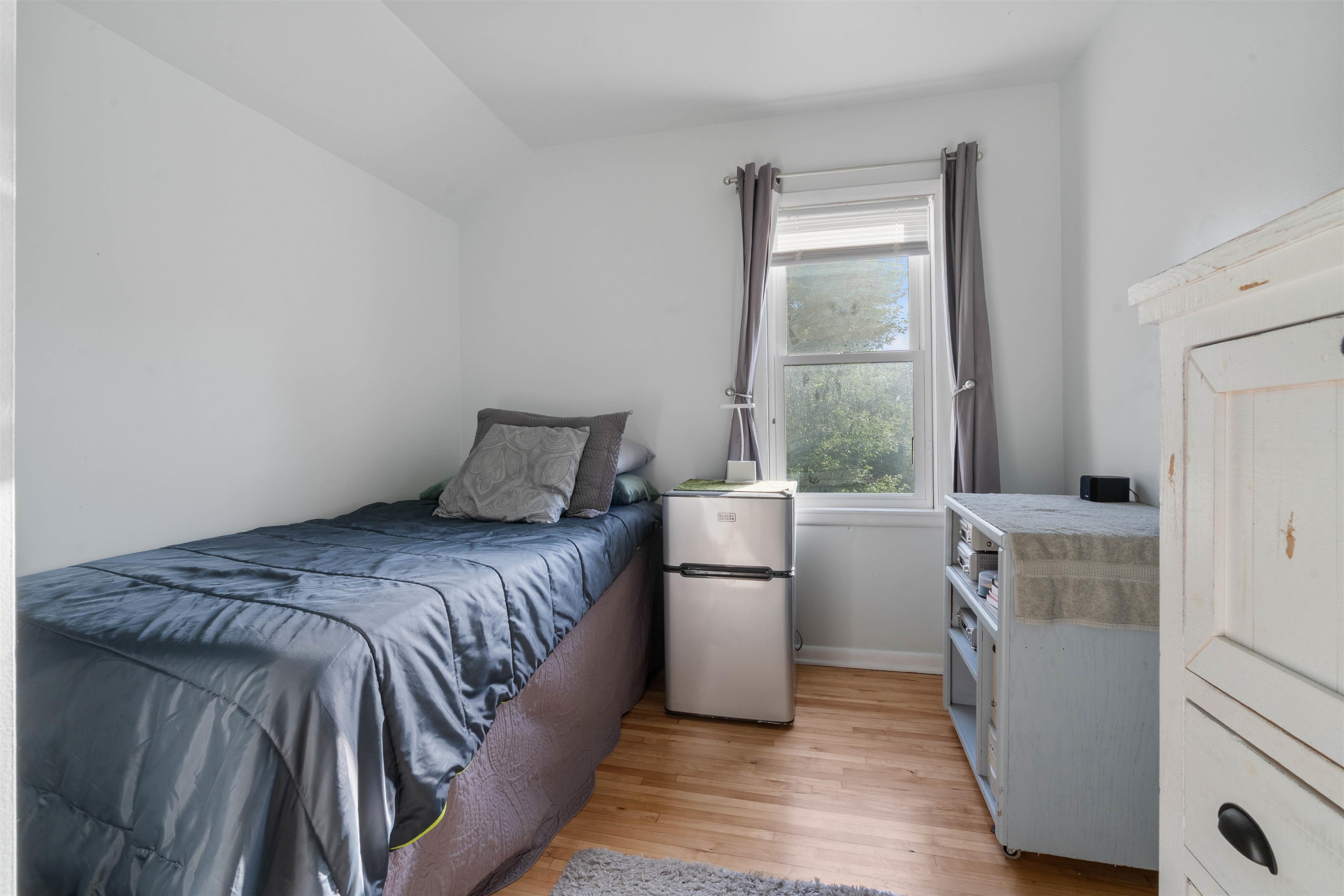 2011 East 6th Street Superior, WI 54880 - Photo 17 of 36