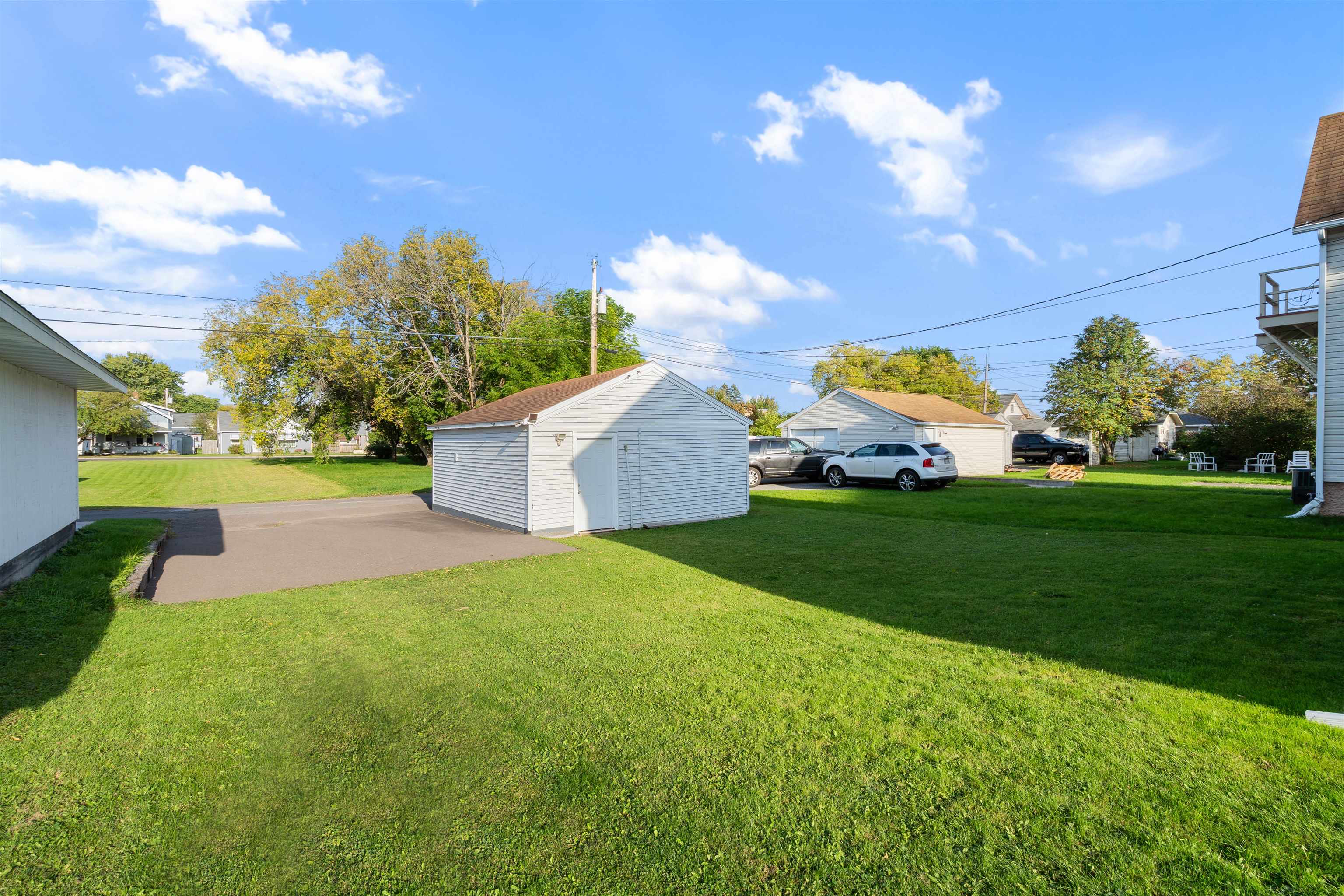 2011 East 6th Street Superior, WI 54880 - Photo 31 of 36