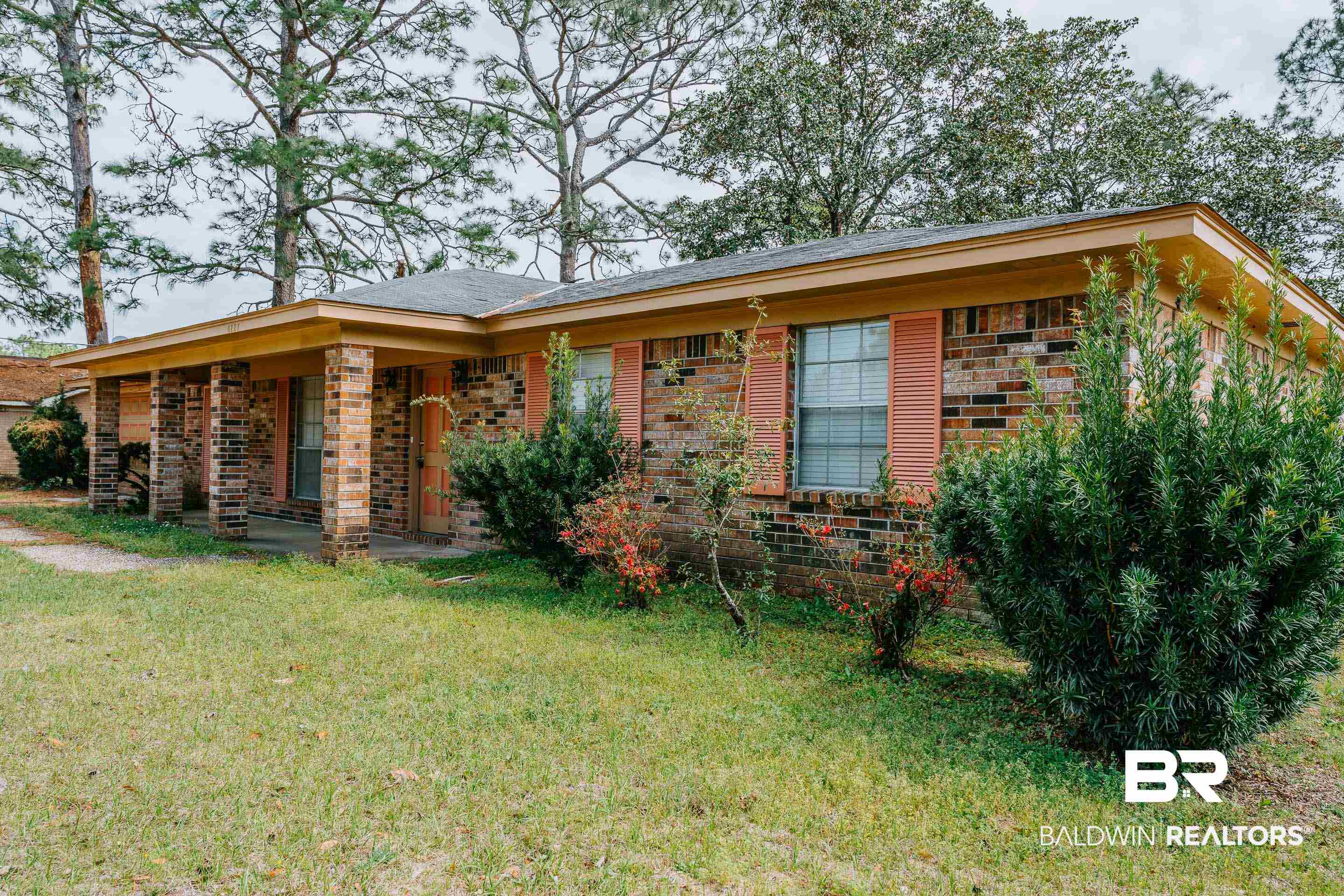 4227 Golfway Drive Eight Mile, AL 36613 - Photo 4 of 22