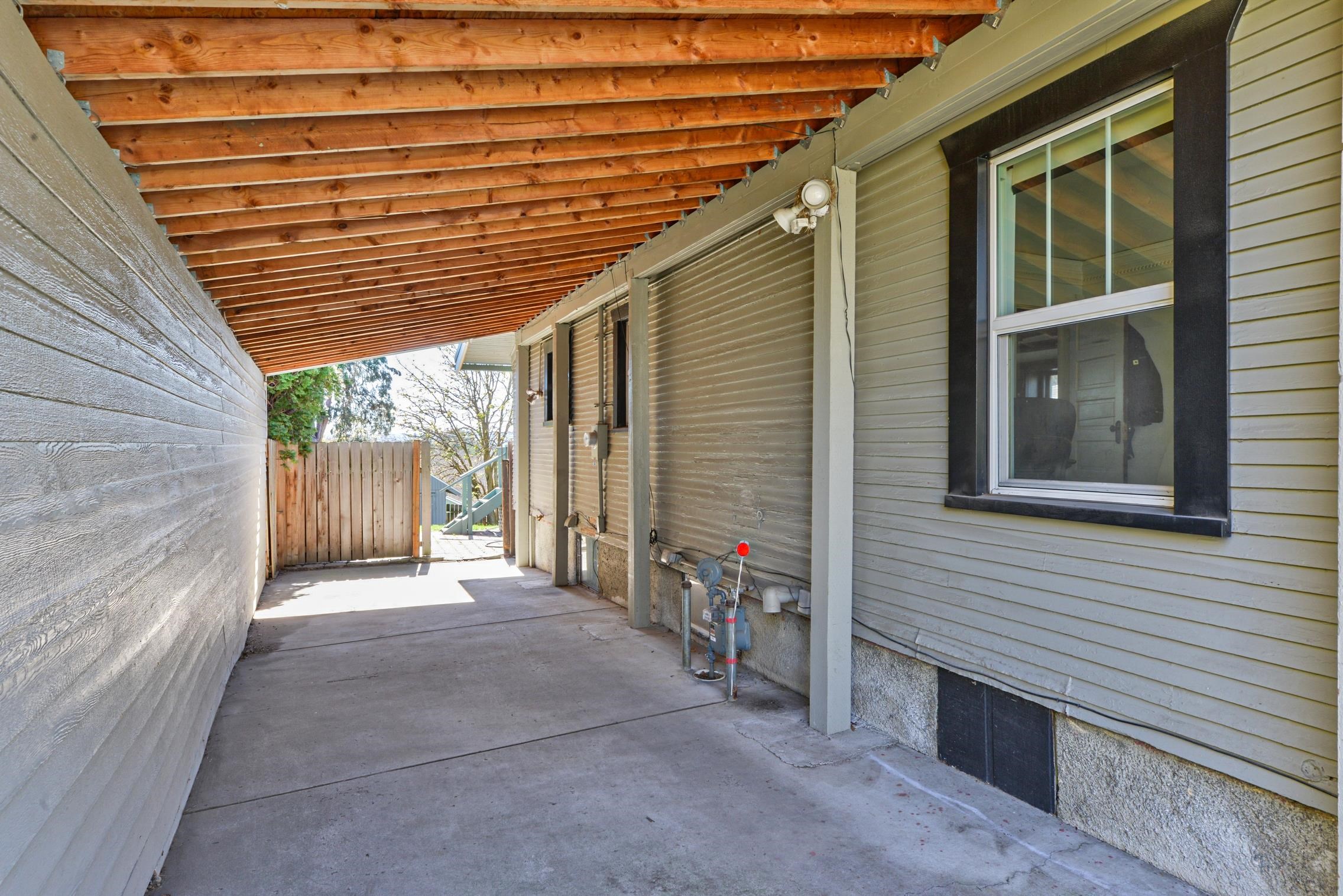 2311 West Liberty Avenue Spokane, WA 99205 - Photo 27 of 33