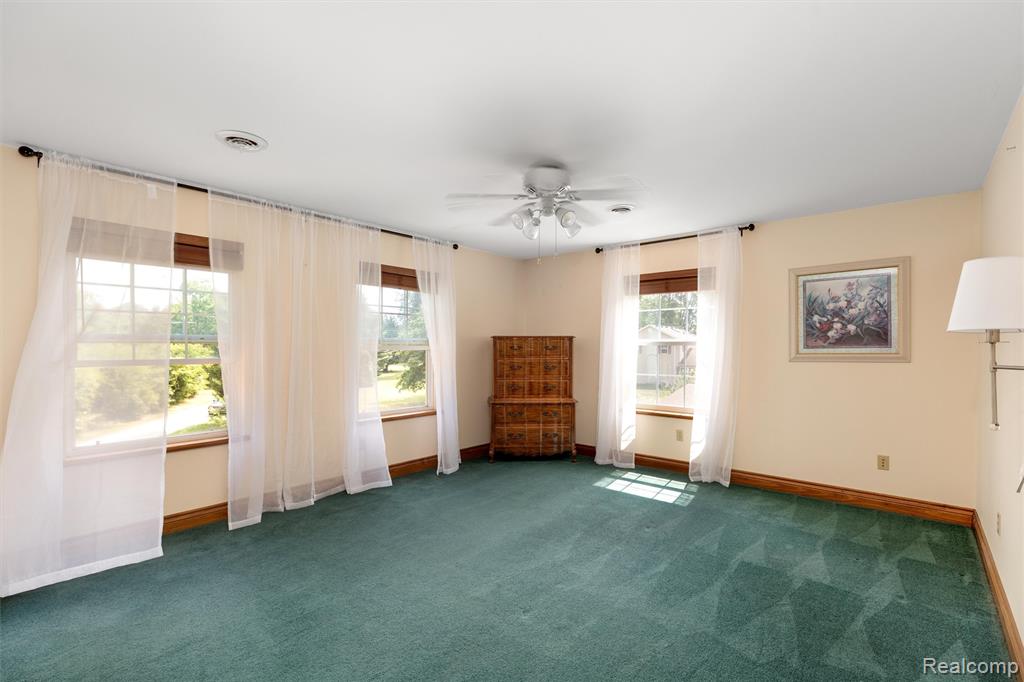 21280 Merriman Road New Boston, MI 48164 - Photo 46 of 65 Gallery Image 46