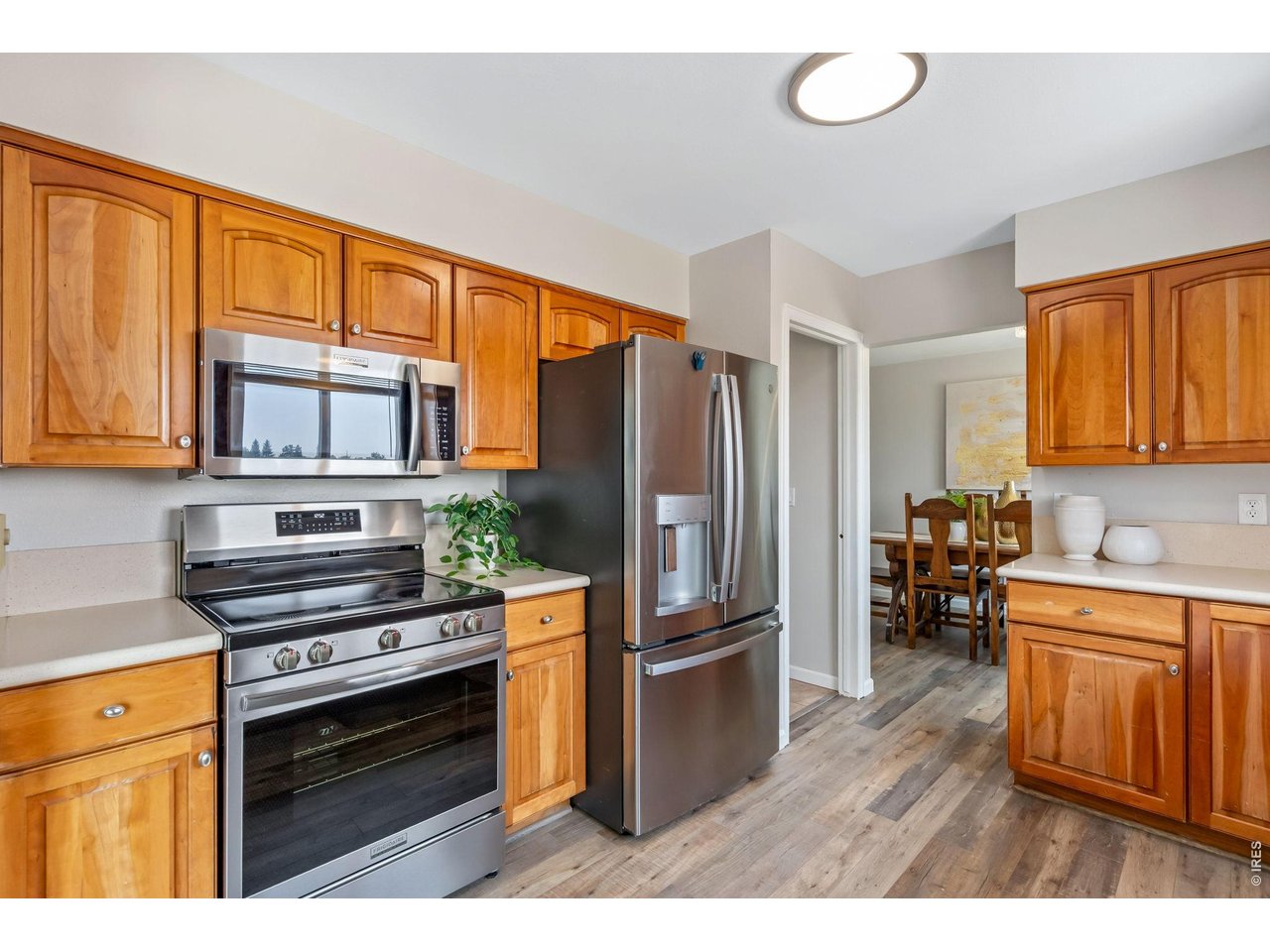 4701 Meining Road Berthoud, CO 80513 - Photo 8 of 31 Solid surface countertops and stainless steel appliances