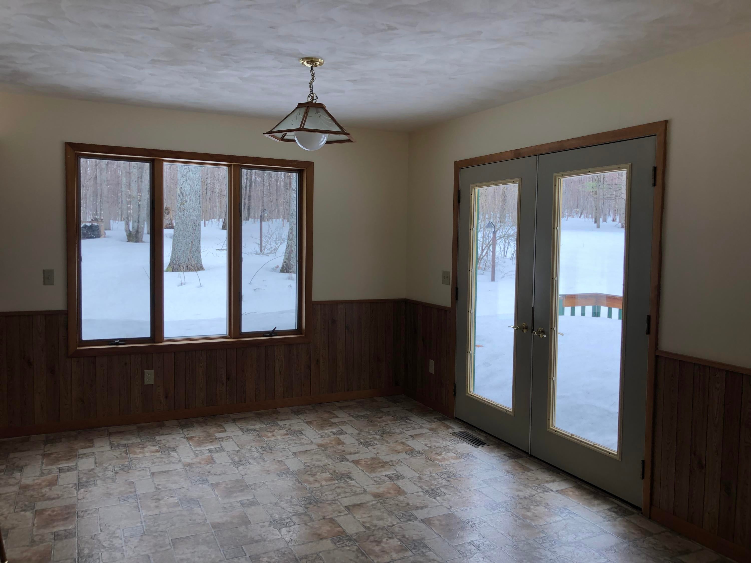 1517 Murner Road Gaylord, MI 49735 - Photo 9 of 33 Gallery Image 9