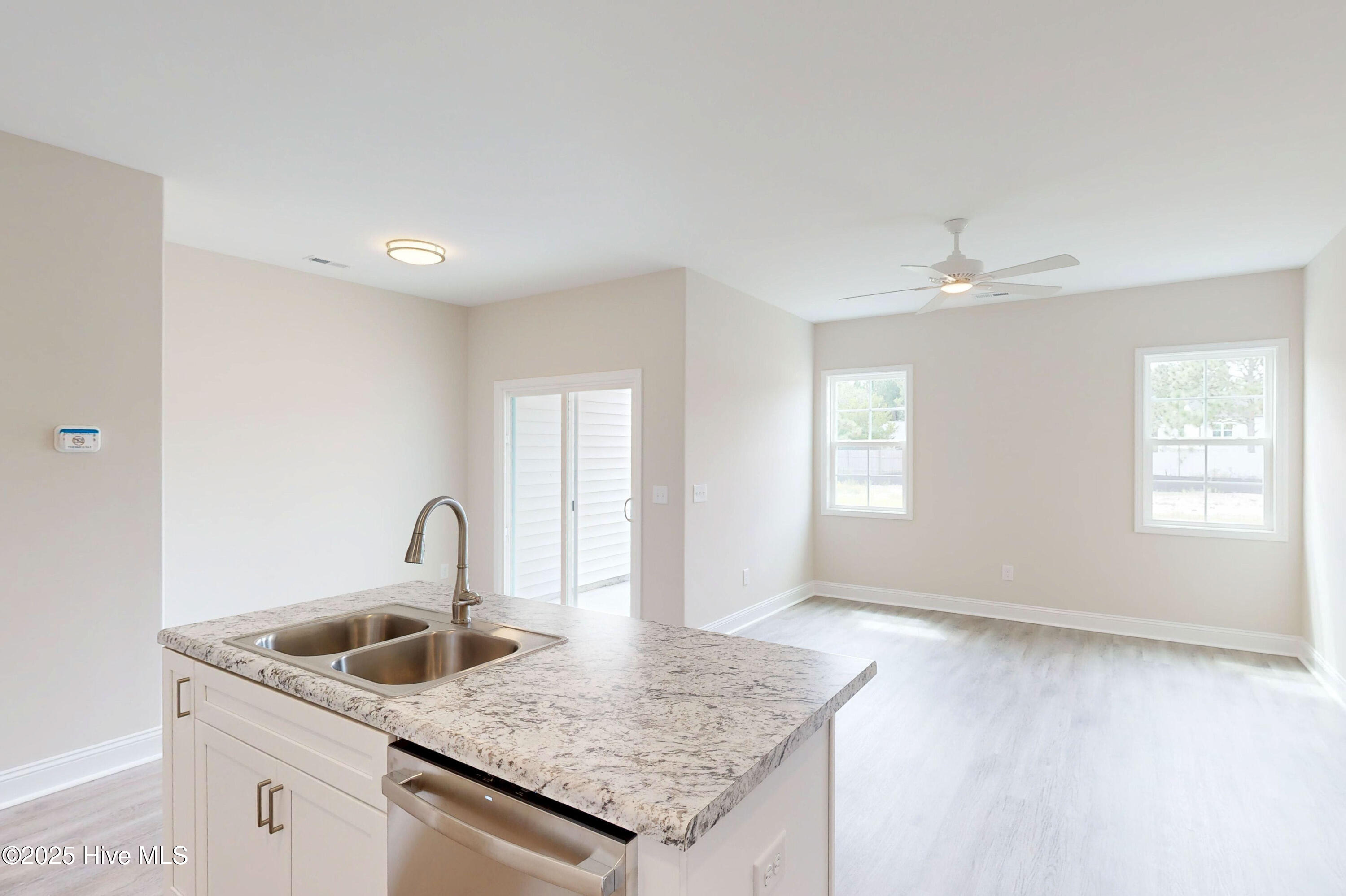 207 Sandpiper Place Holly Ridge, NC 28445 - Photo 9 of 27 211 Sandpiper Place - Interiors - Edited