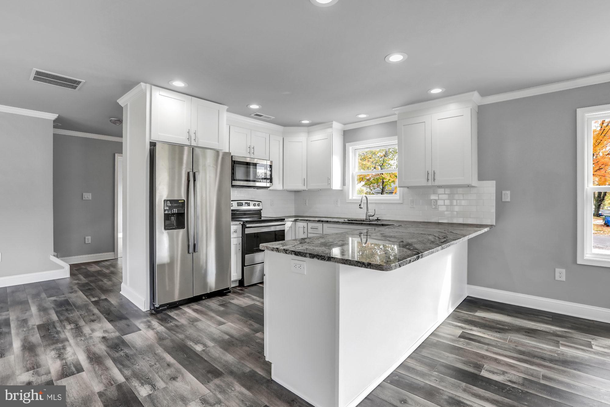 9 Mallow Lane Levittown, PA 19054 - Photo 12 of 31