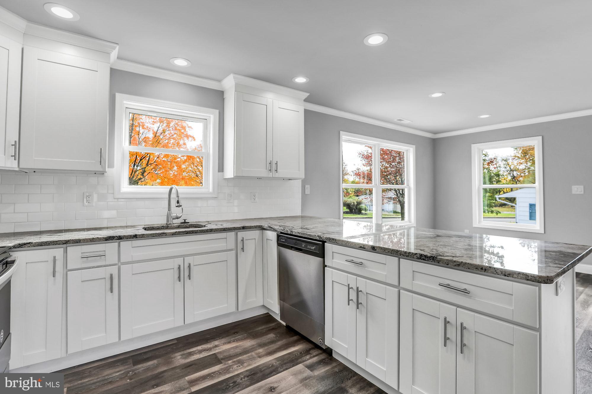 9 Mallow Lane Levittown, PA 19054 - Photo 14 of 31