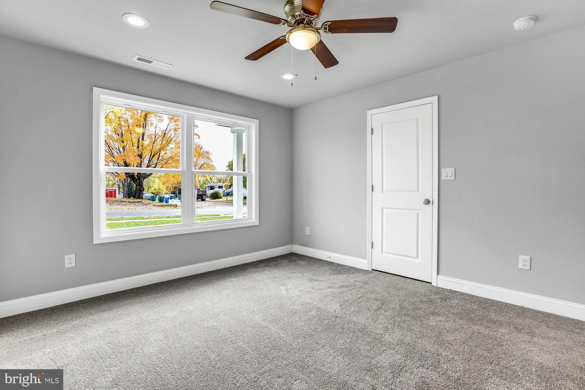 9 Mallow Lane Levittown, PA 19054 - Photo 17 of 31