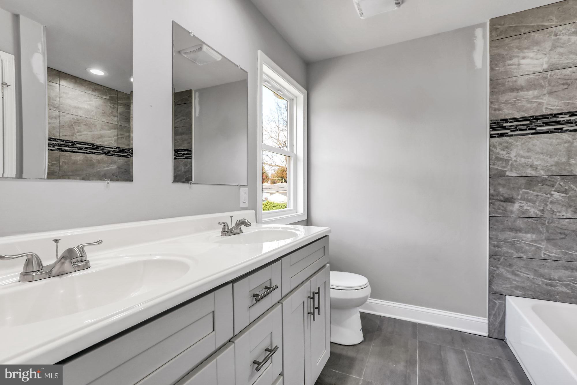 9 Mallow Lane Levittown, PA 19054 - Photo 21 of 31