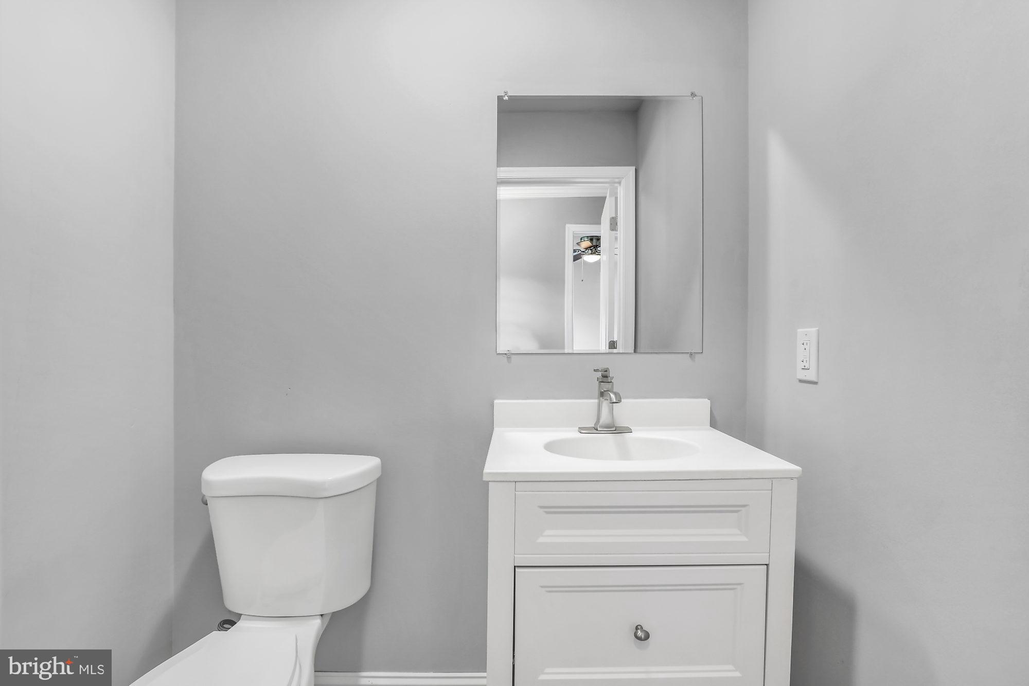 9 Mallow Lane Levittown, PA 19054 - Photo 5 of 31