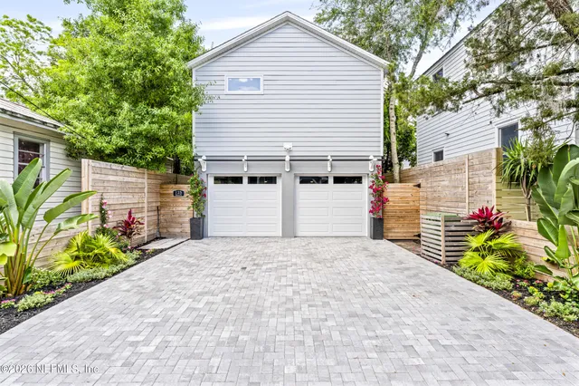 a view of an ocean view