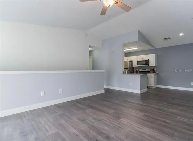 $1,800 | 4352 South Kirkman Road, Unit 1202, Orlando, FL 32811