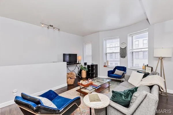 $214,900 | 329 North Boyle Avenue, Unit A, St. Louis, MO 63108