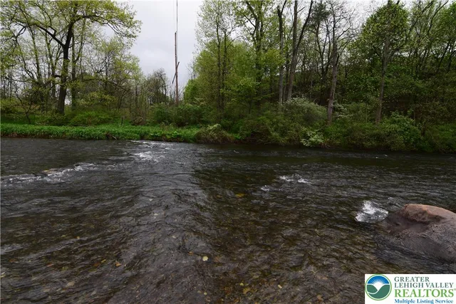 $3,600 | 1500 Rock Street, Unit 1, Lehighton, PA 18235