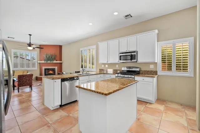 $779,900 | 42 Maricopa Court, Palm Desert, CA 92211