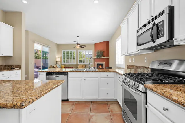 $779,900 | 42 Maricopa Court, Palm Desert, CA 92211