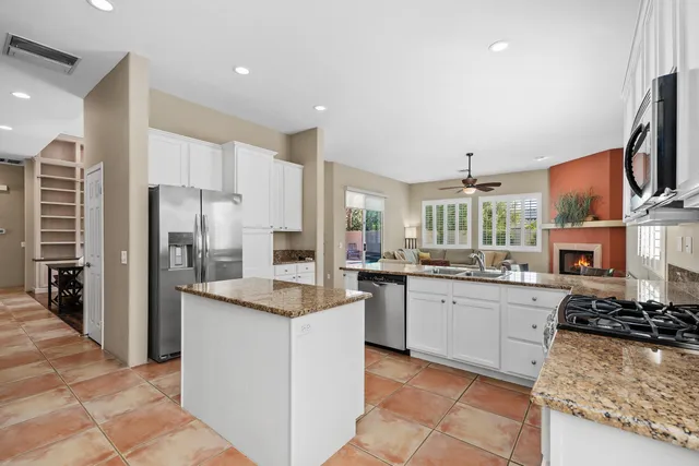 $779,900 | 42 Maricopa Court, Palm Desert, CA 92211