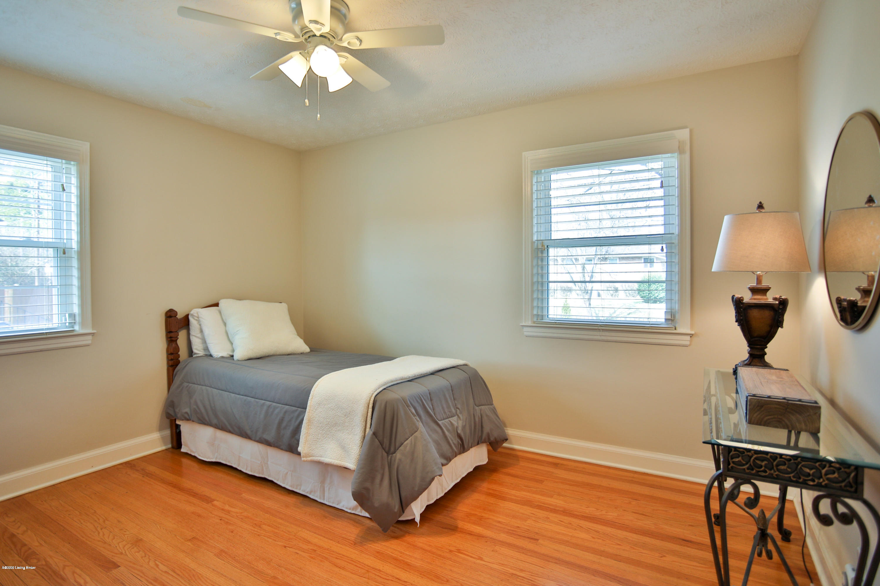 3533 Hughes Road Louisville, KY 40207 - Photo 30 of 43 1-26