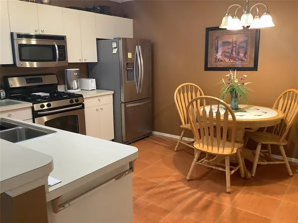 $2,000 | 16962 Southeast 94th Sunnybrook Circle, The Villages, FL 32162