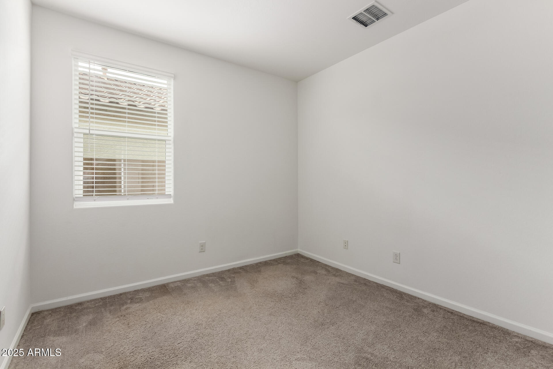 3048 East Riding Boot Way San Tan Valley, AZ 85140 - Photo 15 of 20 2nd Bedroom