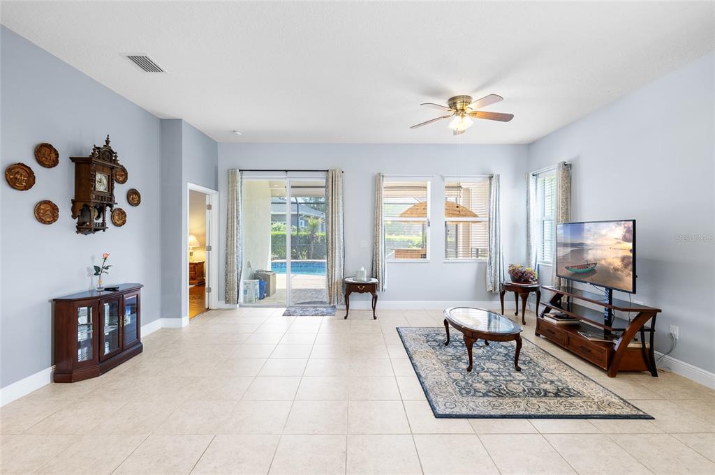 5212 Rosefinch Place Lithia, FL 33547 - Photo 15 of 75
