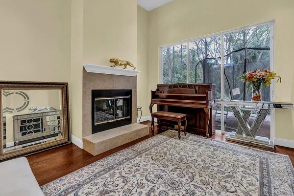 $785,000 | 7104 Northwest 48th Lane, Coconut Creek, FL 33073