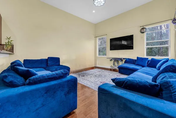 $785,000 | 7104 Northwest 48th Lane, Coconut Creek, FL 33073