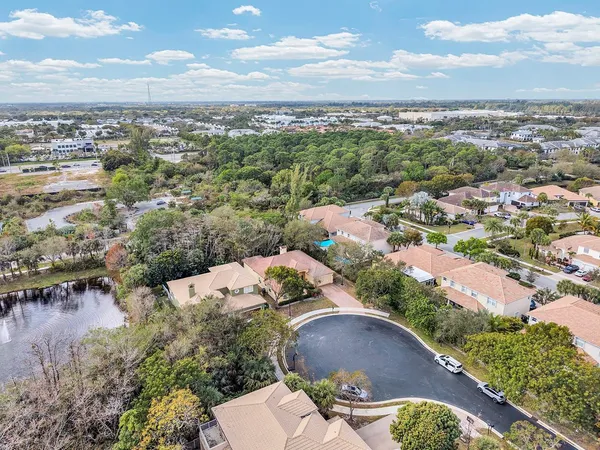 $785,000 | 7104 Northwest 48th Lane, Coconut Creek, FL 33073