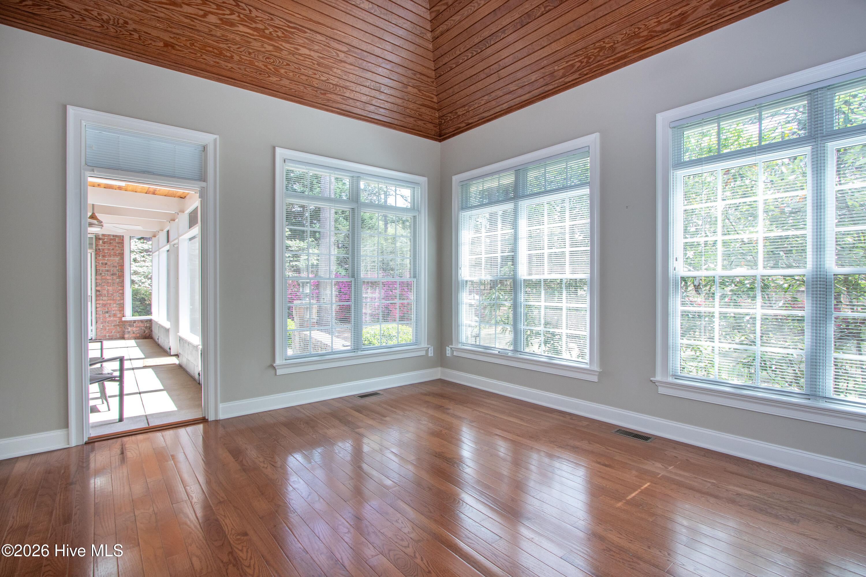 60 Oak Meadow Road Pinehurst, NC 28374 - Photo 16 of 67 GatheringRoom1