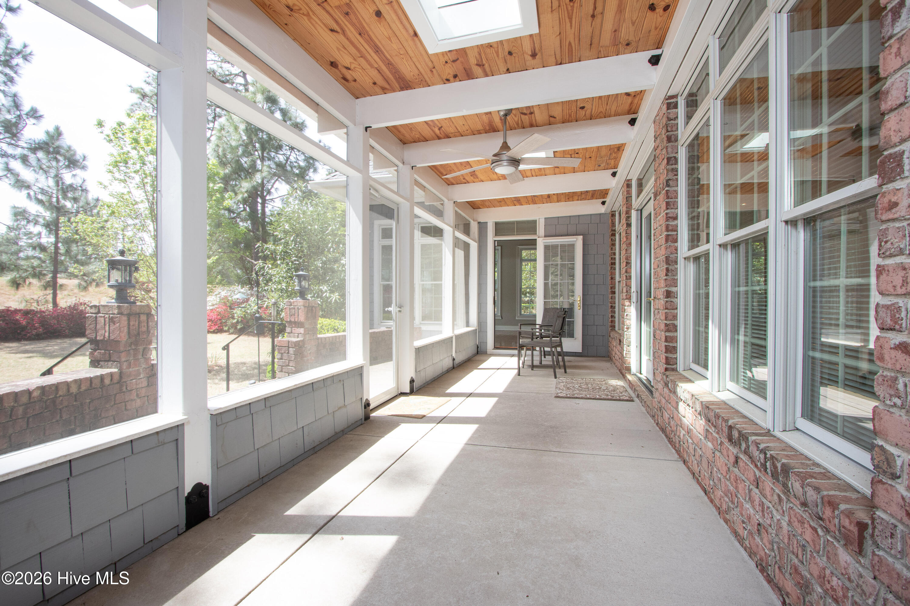 60 Oak Meadow Road Pinehurst, NC 28374 - Photo 19 of 67 ScreenedPorch2