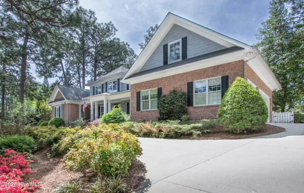 $1,495,000 | 60 Oak Meadow Road, Pinehurst, NC 28374