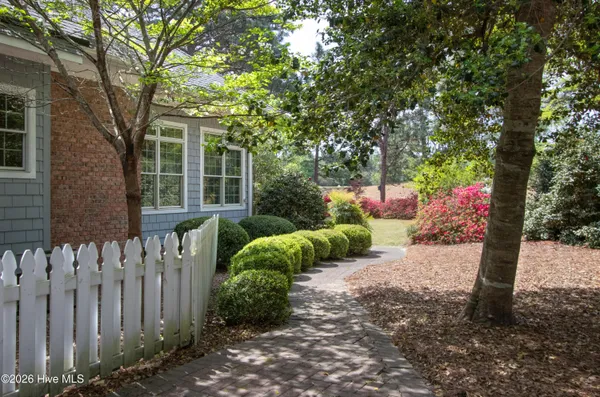 $1,495,000 | 60 Oak Meadow Road, Pinehurst, NC 28374