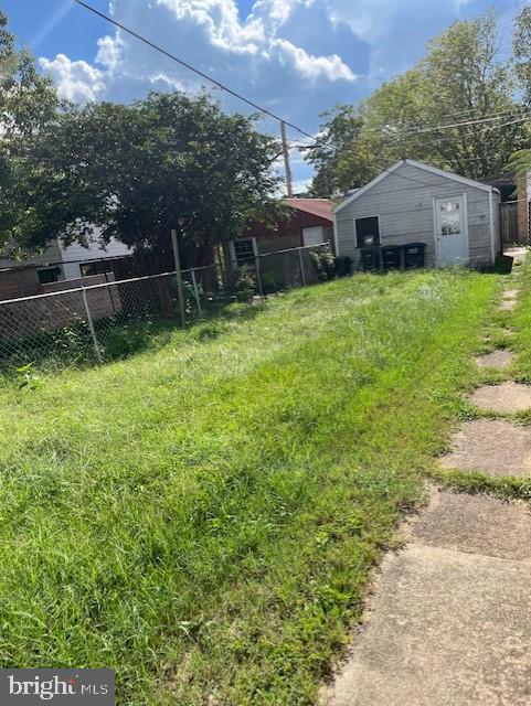 515 Kentucky Avenue Southeast Washington, DC 20003 - Photo 4 of 6