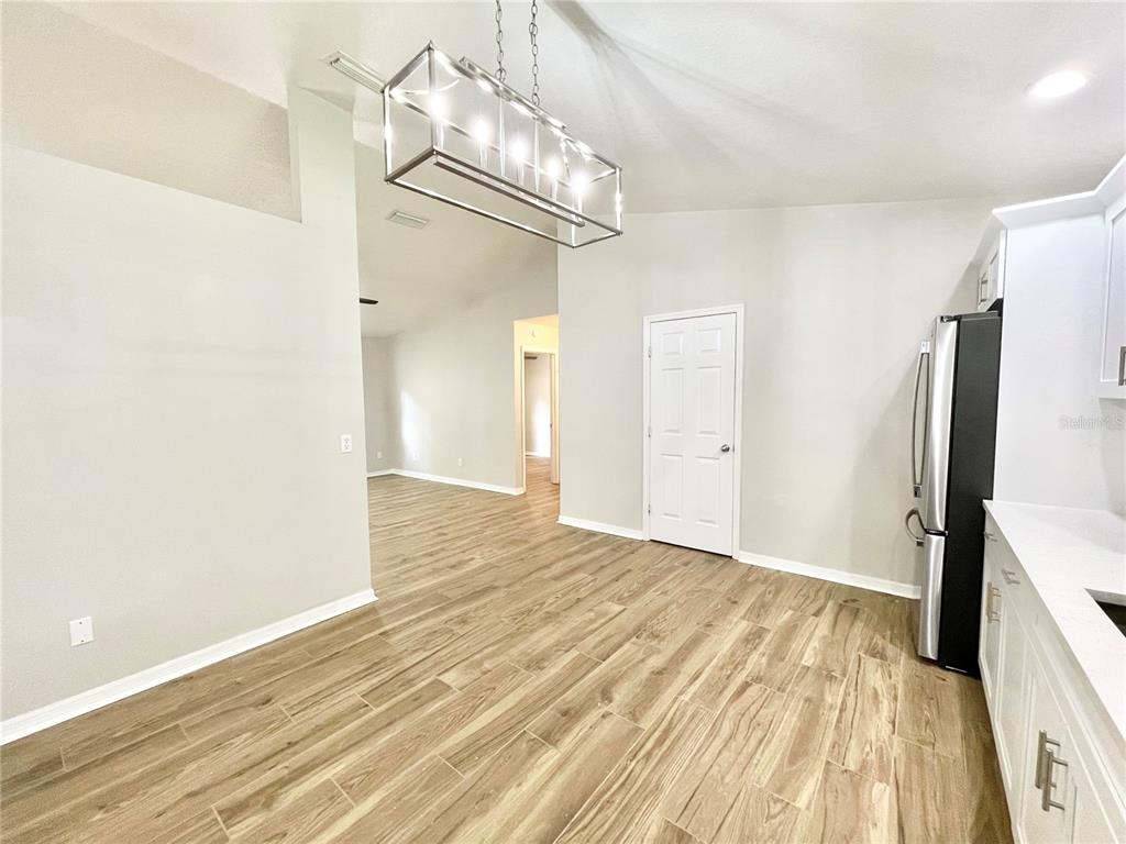 3648 Northwest 7th Place Gainesville, FL 32607 - Photo 4 of 27