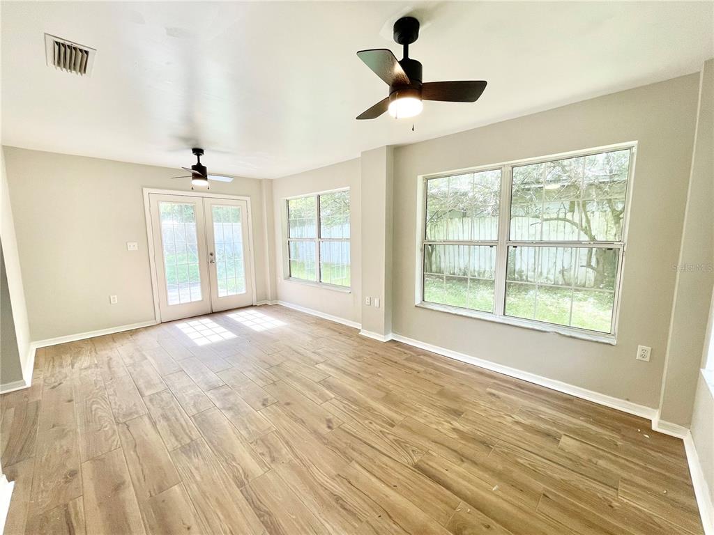 3648 Northwest 7th Place Gainesville, FL 32607 - Photo 9 of 27