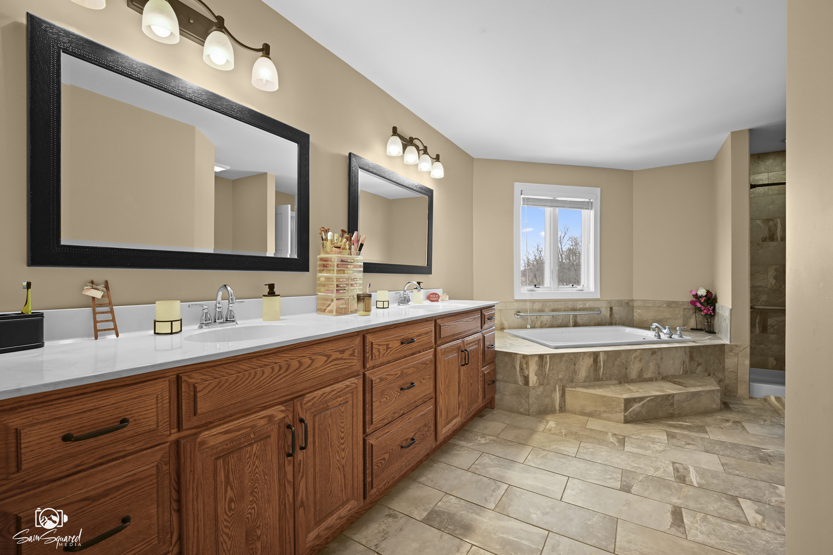 32 Largemouth Lane Wilmington, IL 60481 - Photo 21 of 34 a bathroom with a granite countertop double vanity sink and mirror