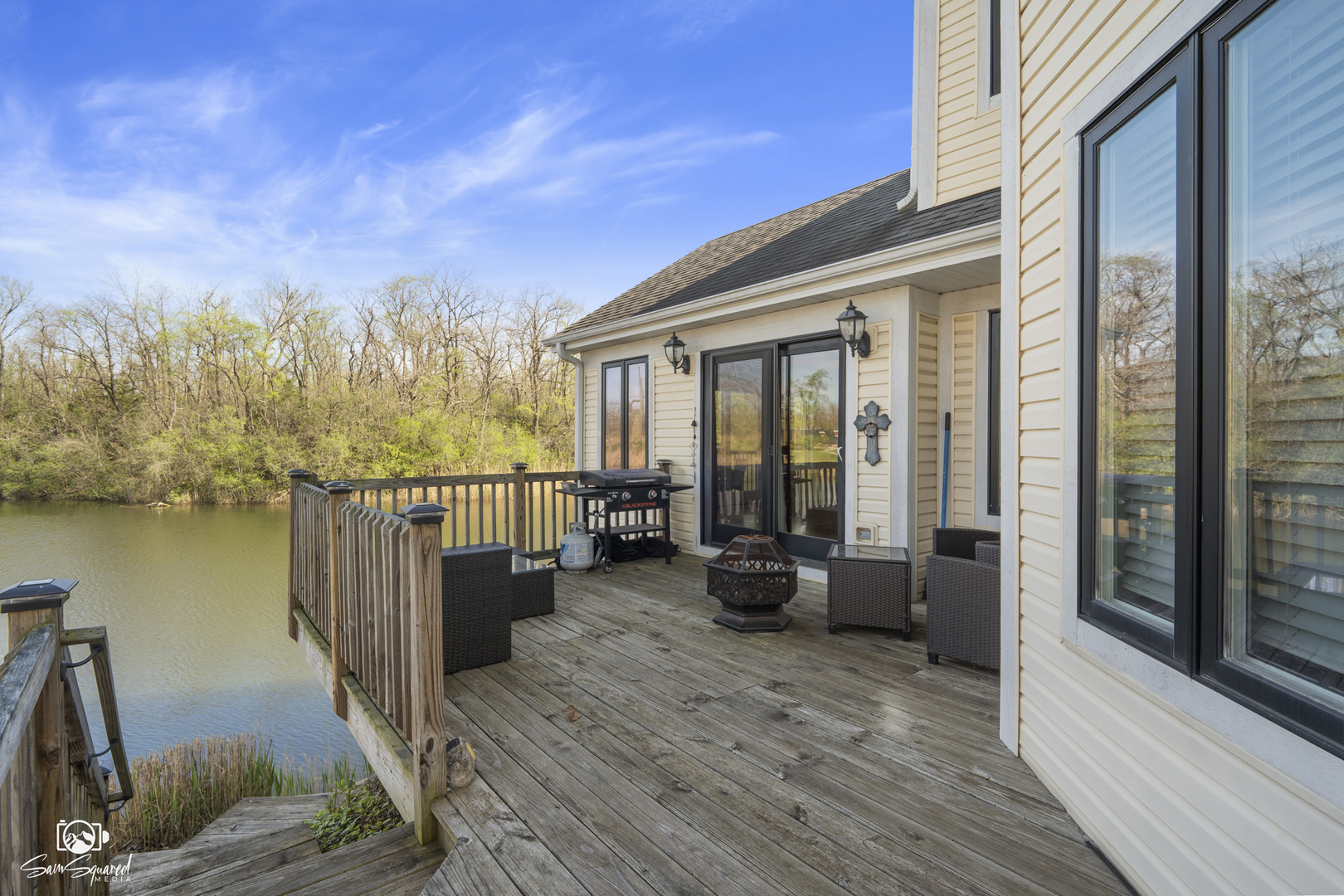 32 Largemouth Lane Wilmington, IL 60481 - Photo 35 of 45 a view of a balcony with chairs