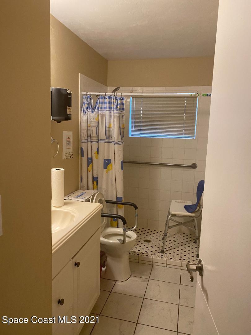 405 Rosedale Drive Satellite Beach, FL 32937 - Photo 15 of 19 bathroom