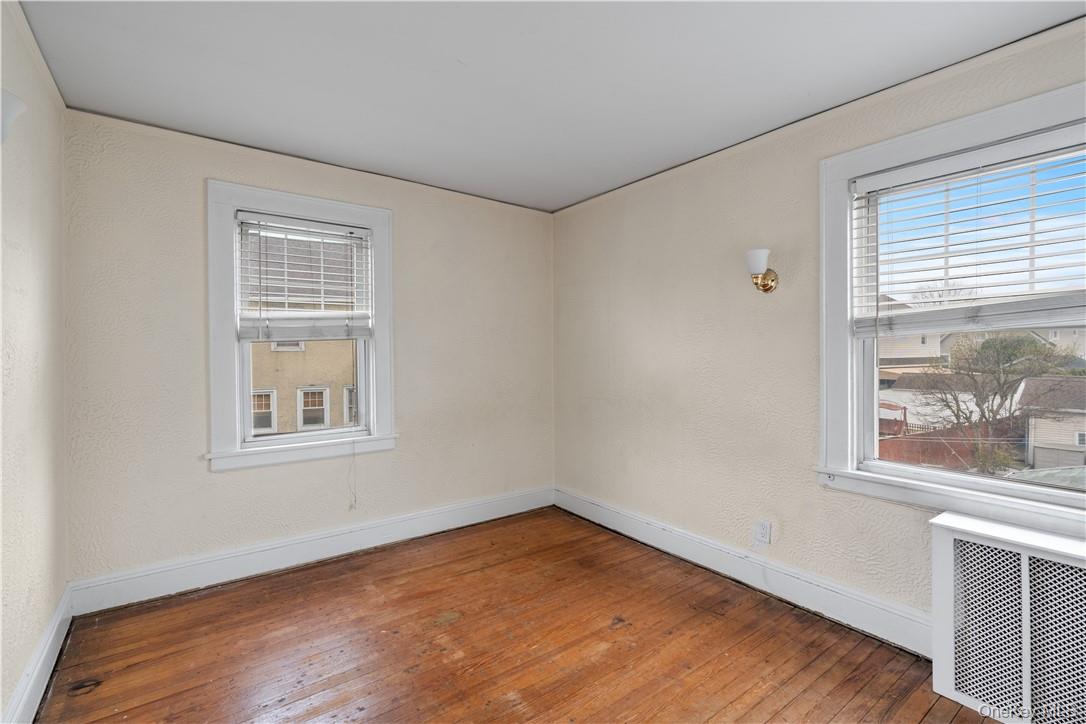 68 Stephenson Boulevard New Rochelle, NY 10801 - Photo 8 of 14 Bedroom