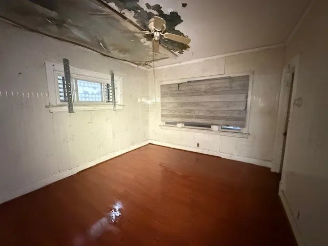 $99,000 | 437 24th Avenue, Bellwood, IL 60104