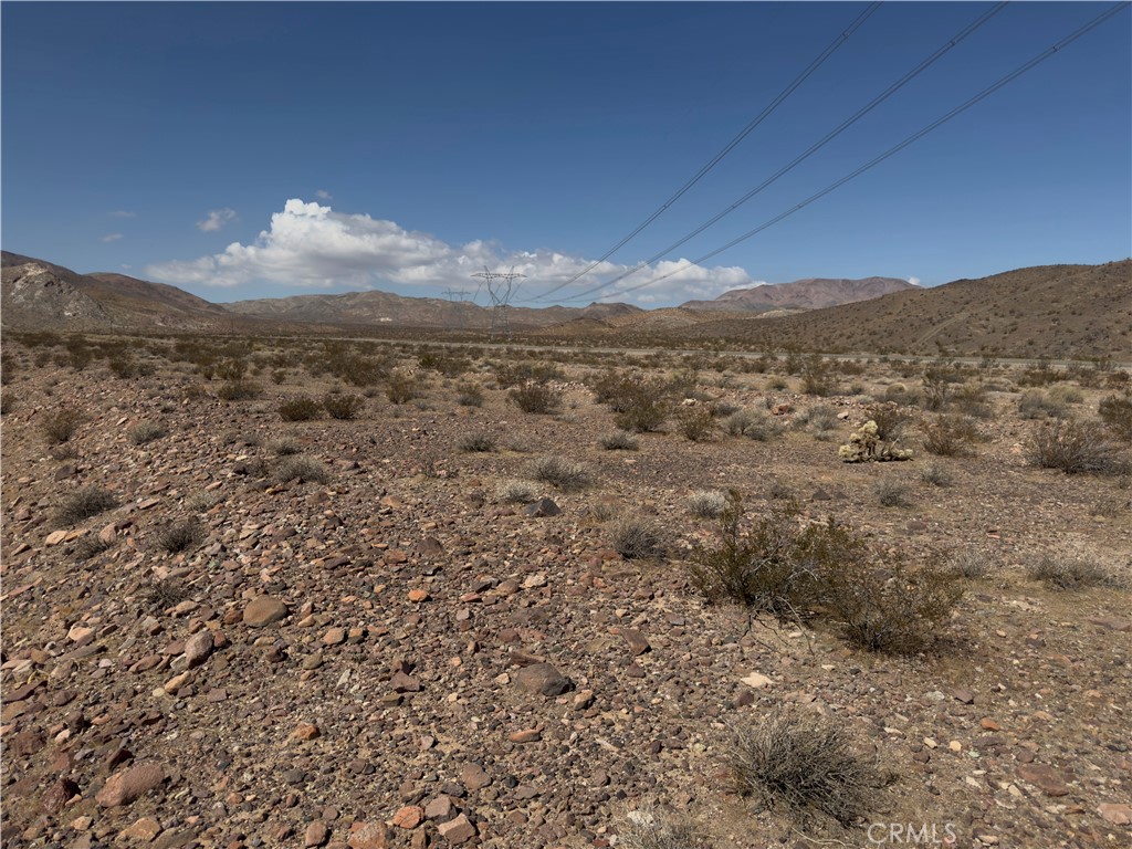29 Fort Irwin Road Yermo, CA 92398 - Photo 1 of 17 a view of a sky from balcony