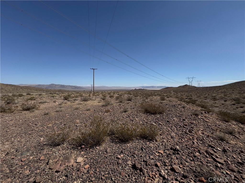 29 Fort Irwin Road Yermo, CA 92398 - Photo 2 of 17 a view of a backyard
