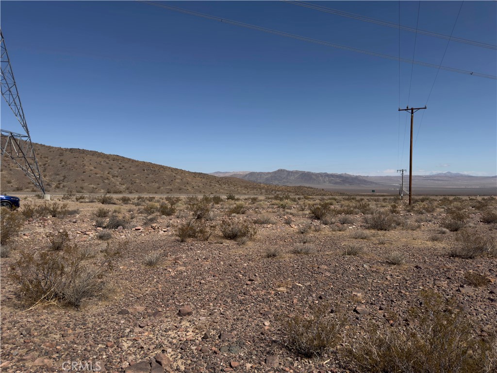 29 Fort Irwin Road Yermo, CA 92398 - Photo 4 of 17 a view of a city