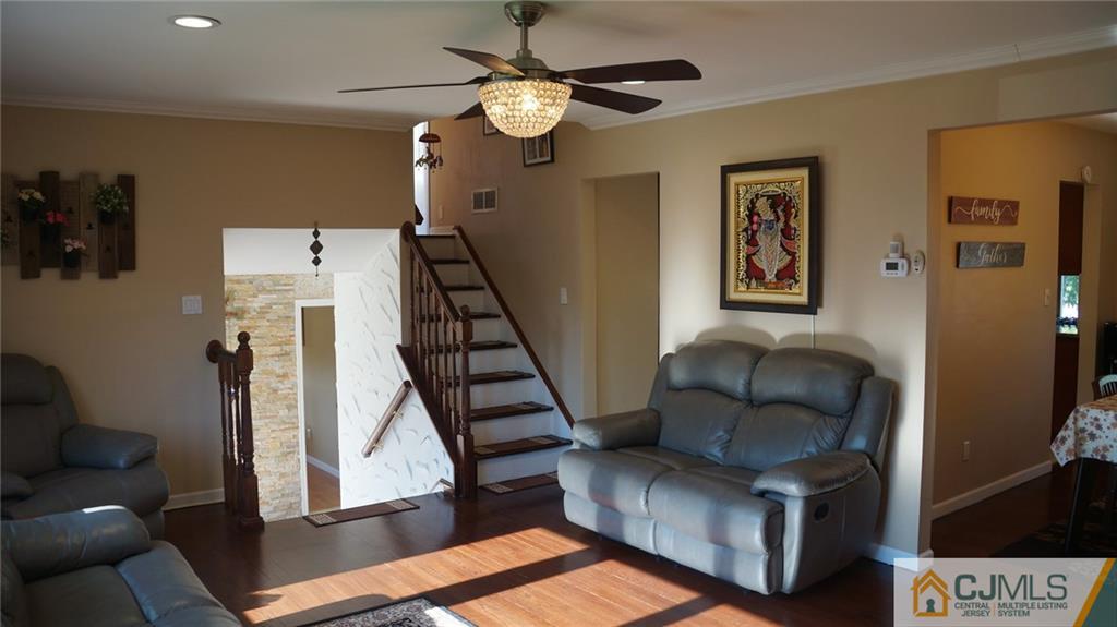 17 Brian Road Edison, NJ 08817 - Photo 9 of 22 Gallery Image 9