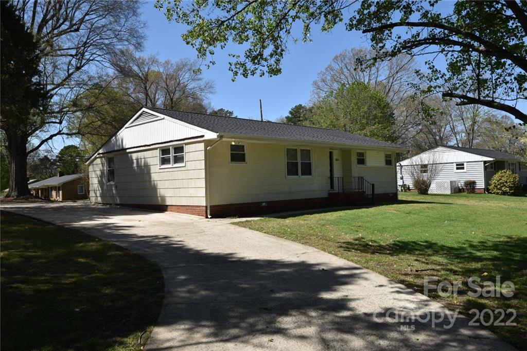 2824 Starnes Road Charlotte, NC 28214 - Photo 1 of 12 Gallery Image 1