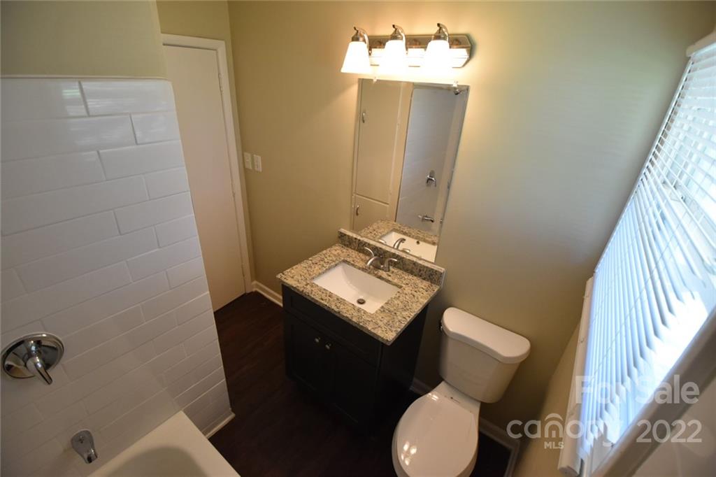 2824 Starnes Road Charlotte, NC 28214 - Photo 4 of 12 Gallery Image 4